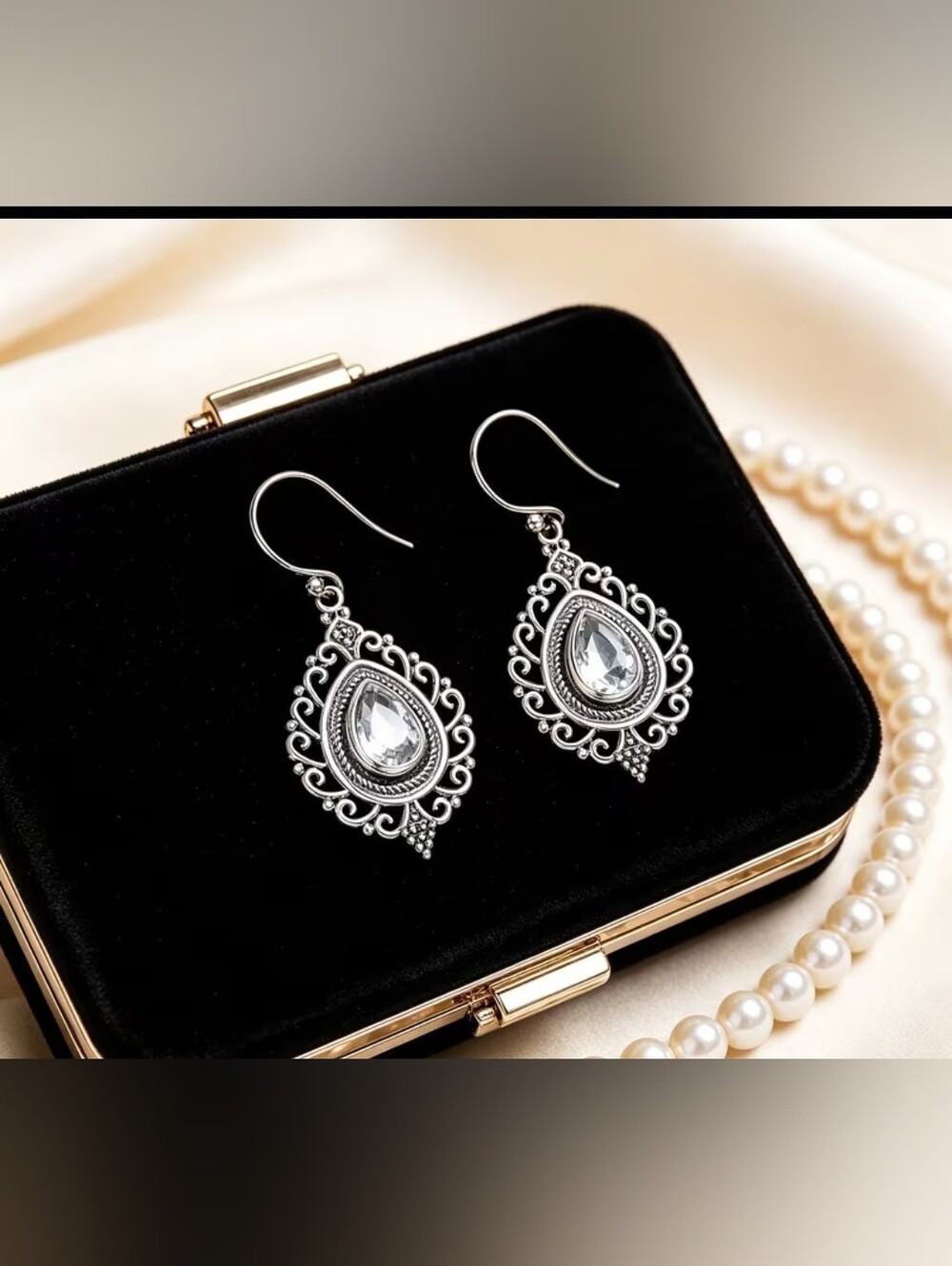 $8 Each Or Bundle 5/$20 Vintage Silver Teardrop Dangle Earrings